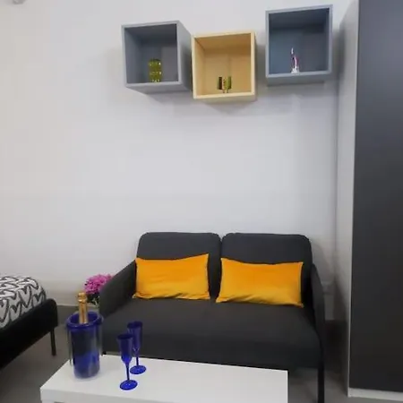 La Reggia Di Bobo Casa Verdi 42 *