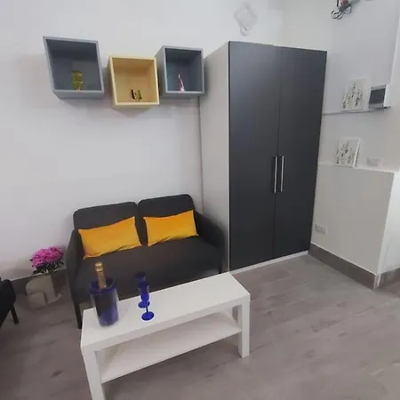 La Reggia Di Bobo Casa Verdi 42 * Caserta